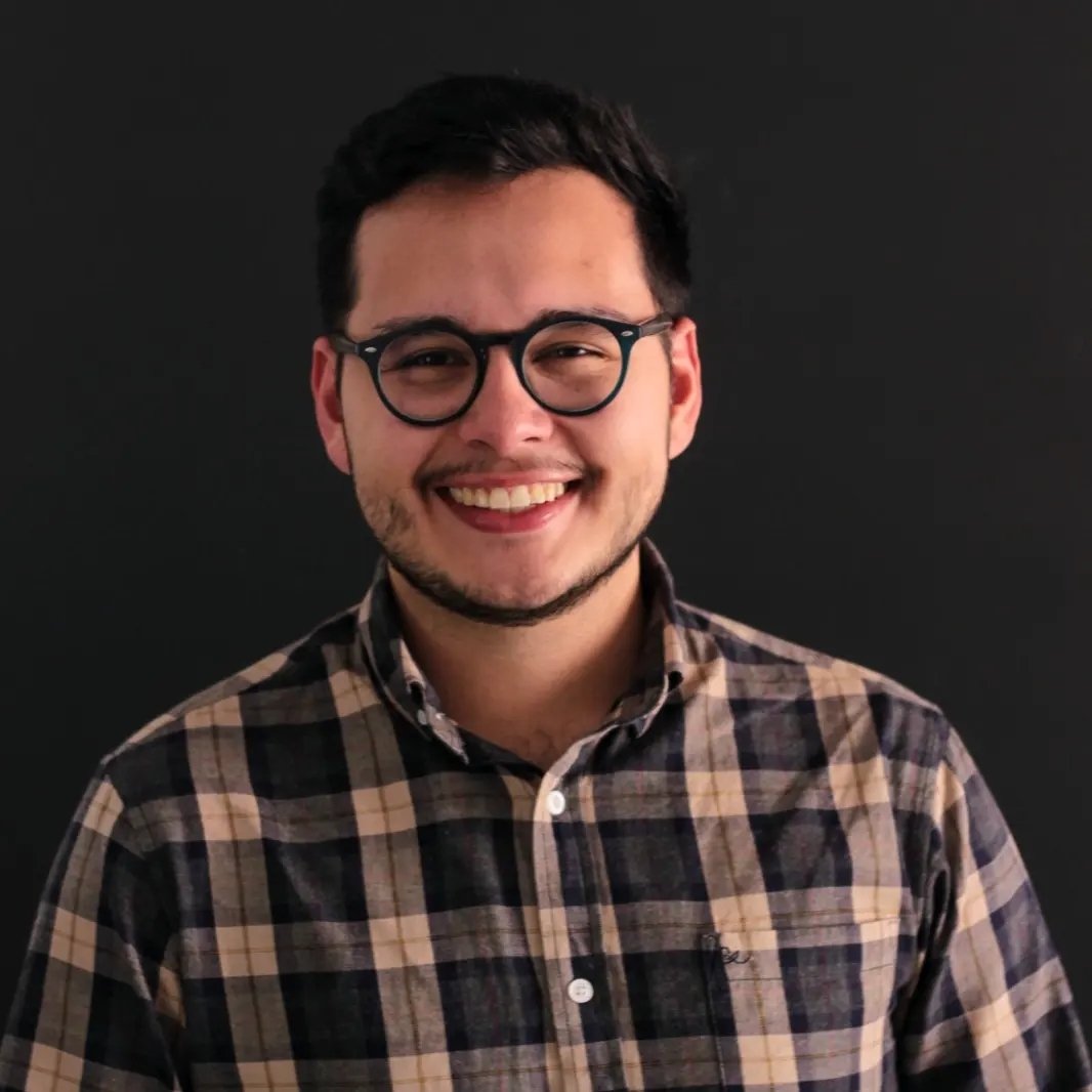 Image of Victor M. Hernandez L.