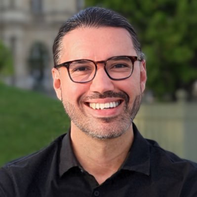 Image of Yamil Velez